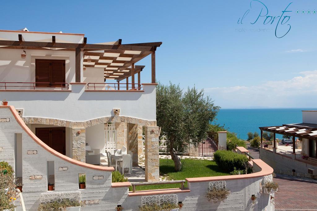 Hotel Residence Il Porto Mattinata Ngoại thất bức ảnh