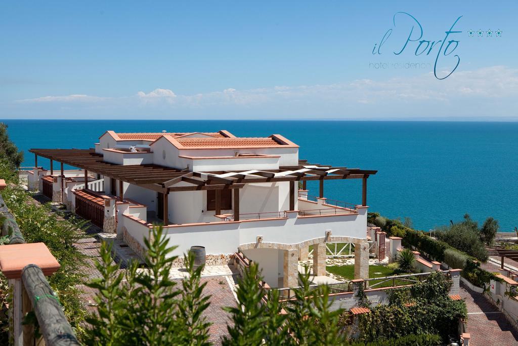 Hotel Residence Il Porto Mattinata Ngoại thất bức ảnh