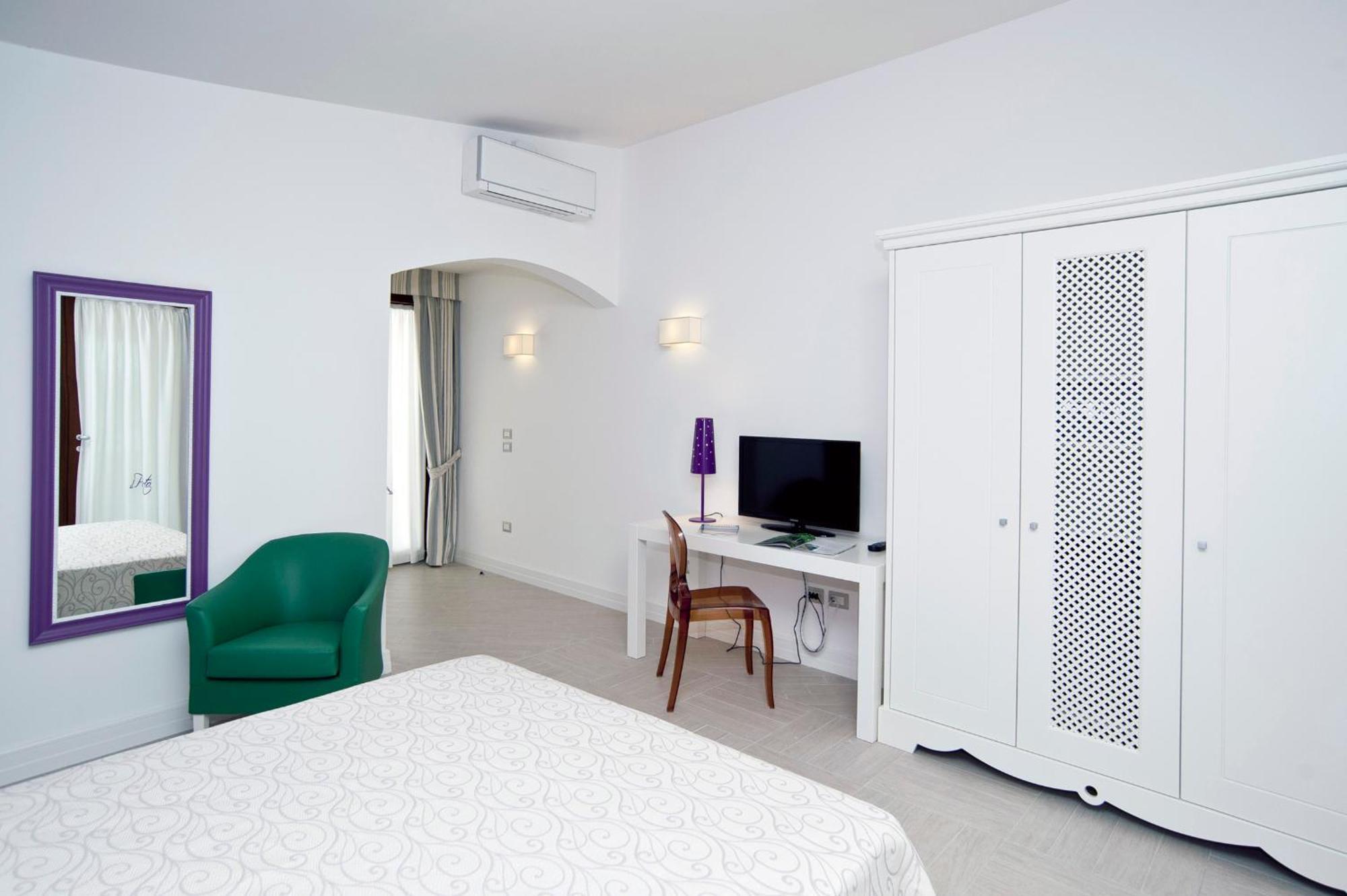 Hotel Residence Il Porto Mattinata Ngoại thất bức ảnh